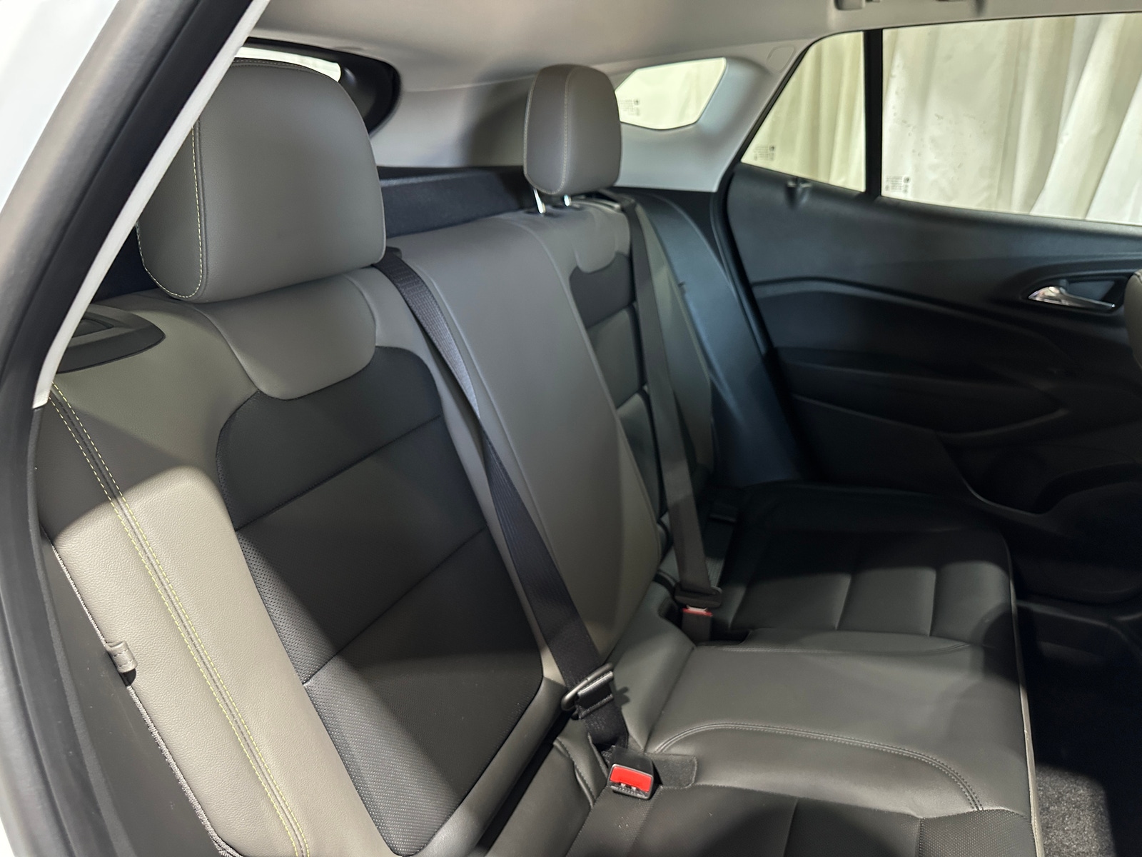 Thumbnail: 2025 Chevrolet Trax - 5