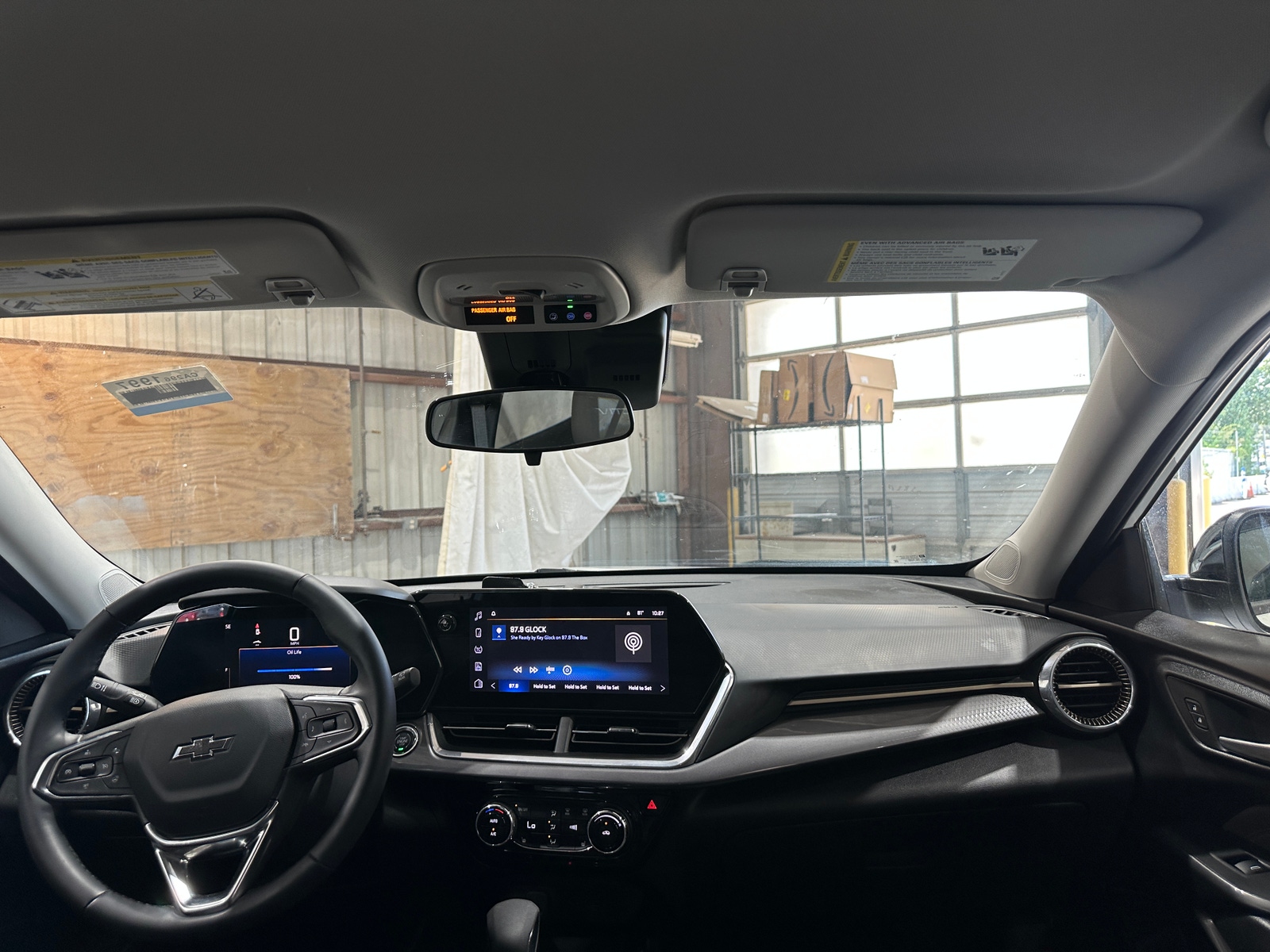 Thumbnail: 2025 Chevrolet Trax - 2