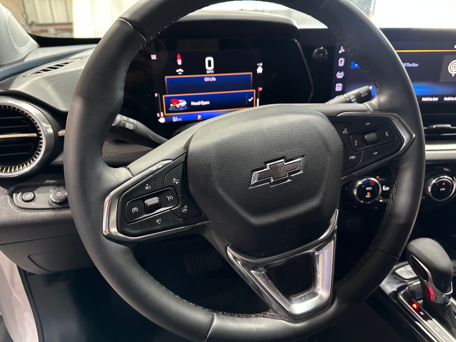 Thumbnail: 2025 Chevrolet Trax - 4