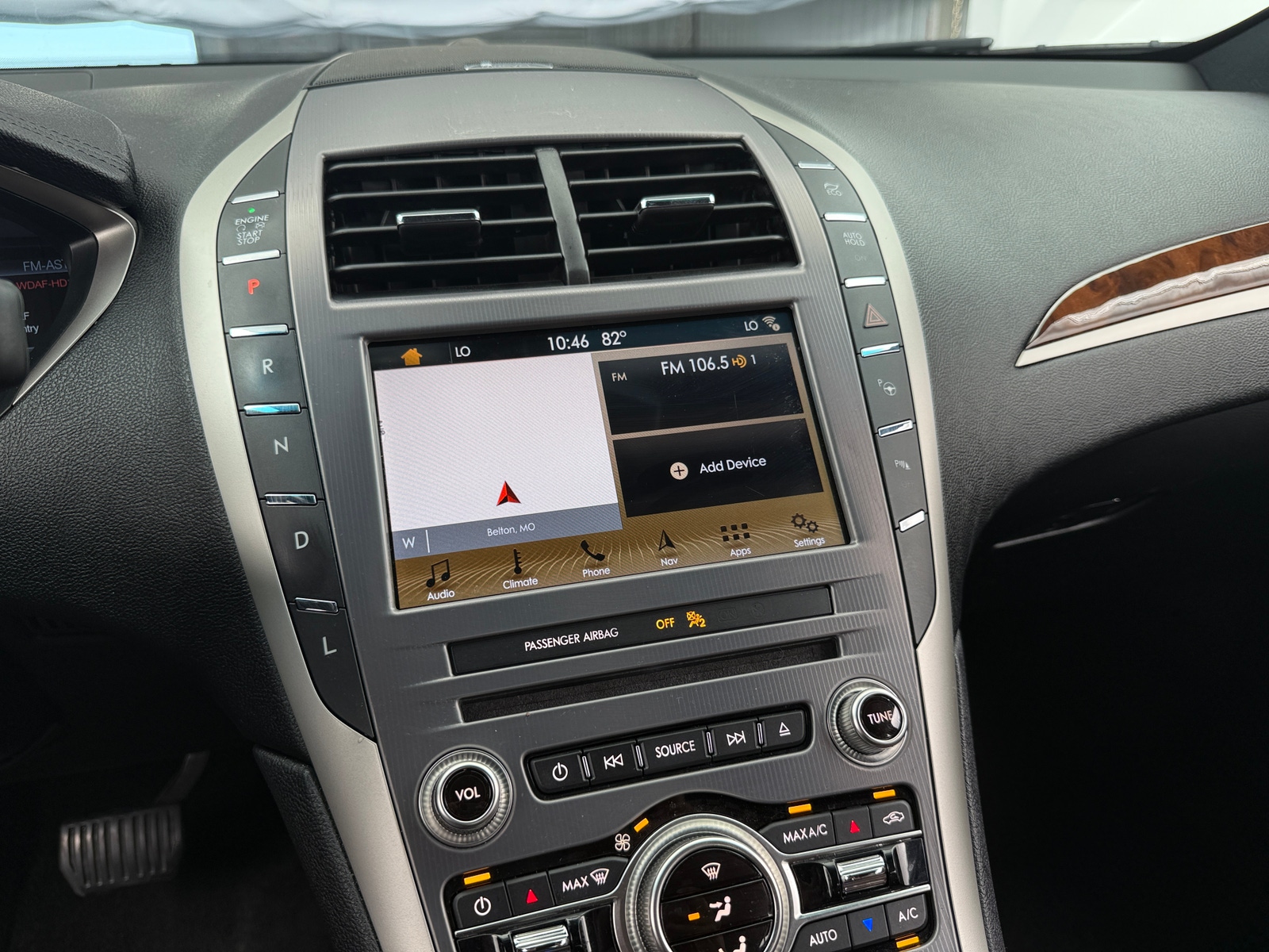 Thumbnail: 2019 Lincoln MKZ - 3