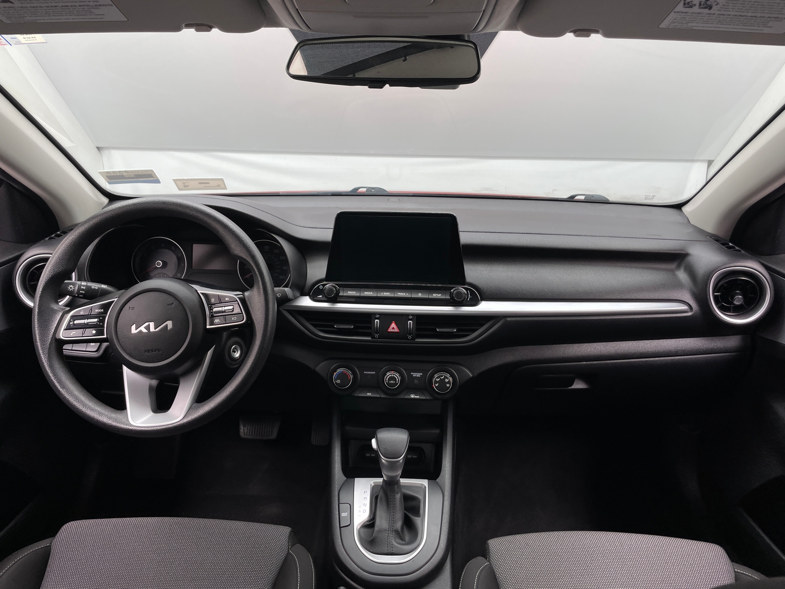Thumbnail: 2023 Kia Forte - 3