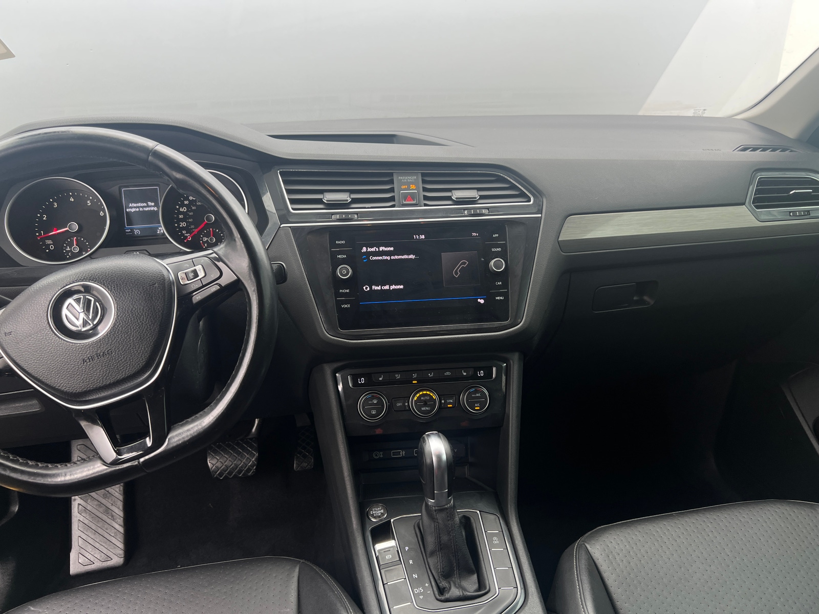 Thumbnail: 2018 Volkswagen Tiguan - 2