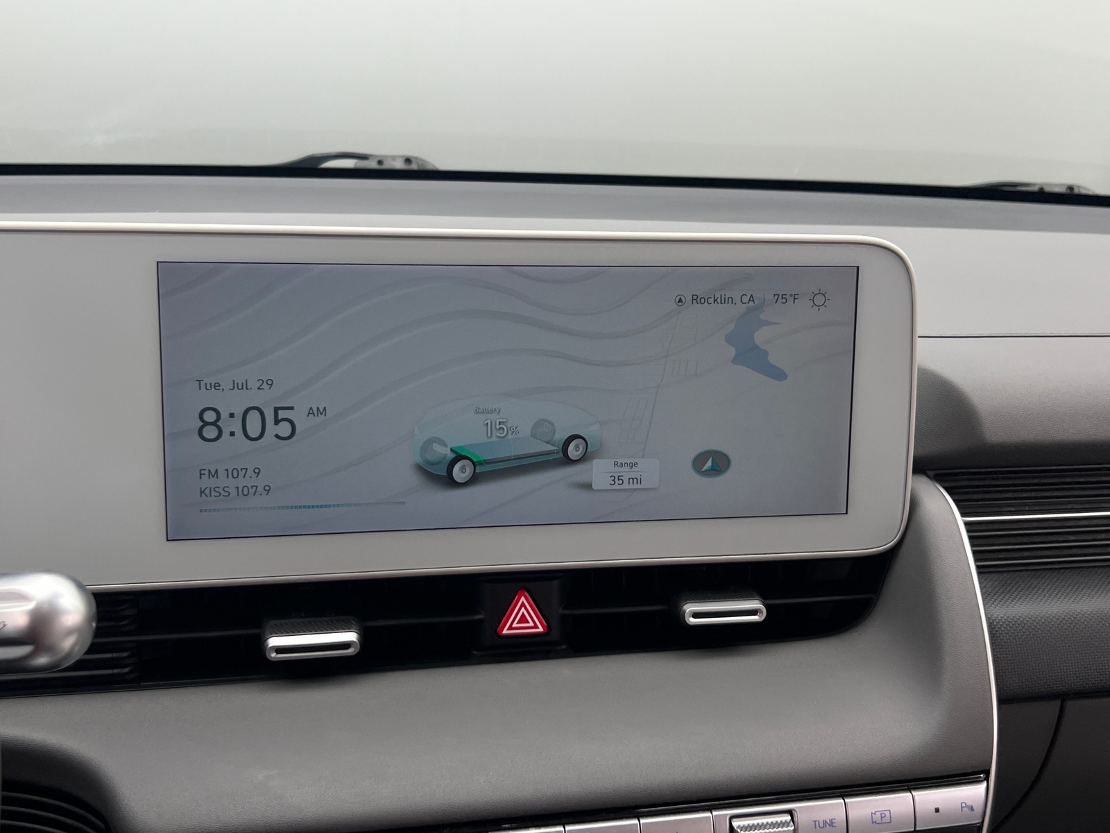 Thumbnail: 2023 Hyundai Ioniq 5 - 3