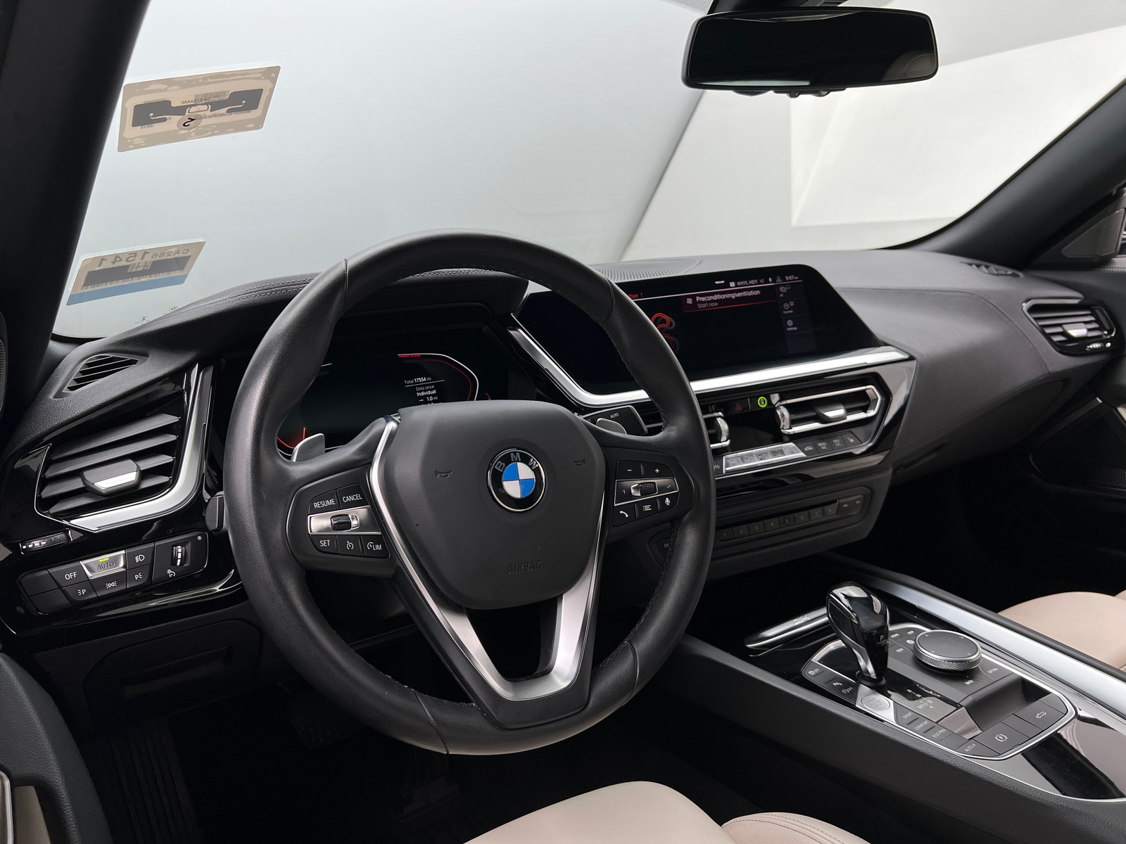 Thumbnail: 2019 BMW Z4 - 2