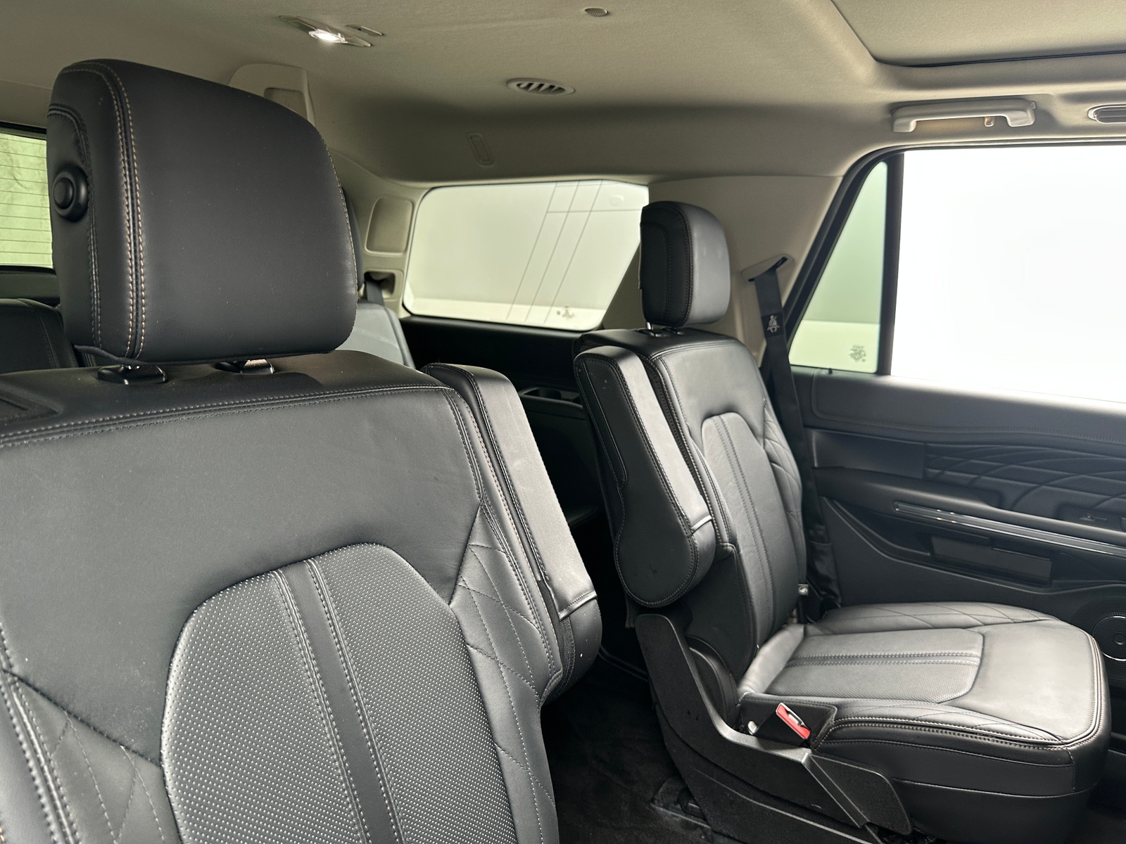 Thumbnail: 2019 Ford Expedition - 5