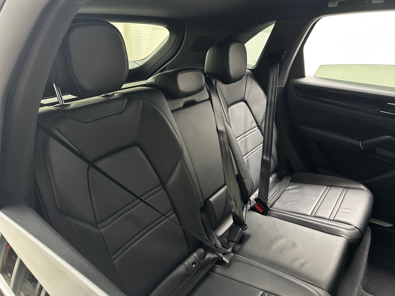 Thumbnail: 2020 Porsche Cayenne - 5