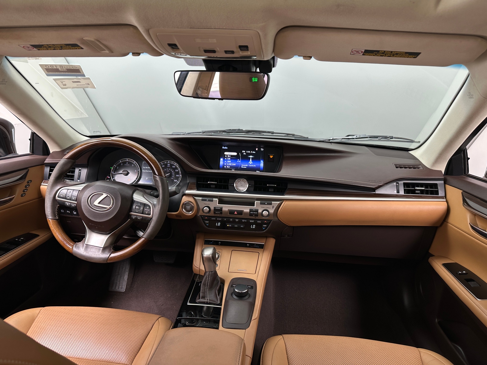Thumbnail: 2016 Lexus ES - 2