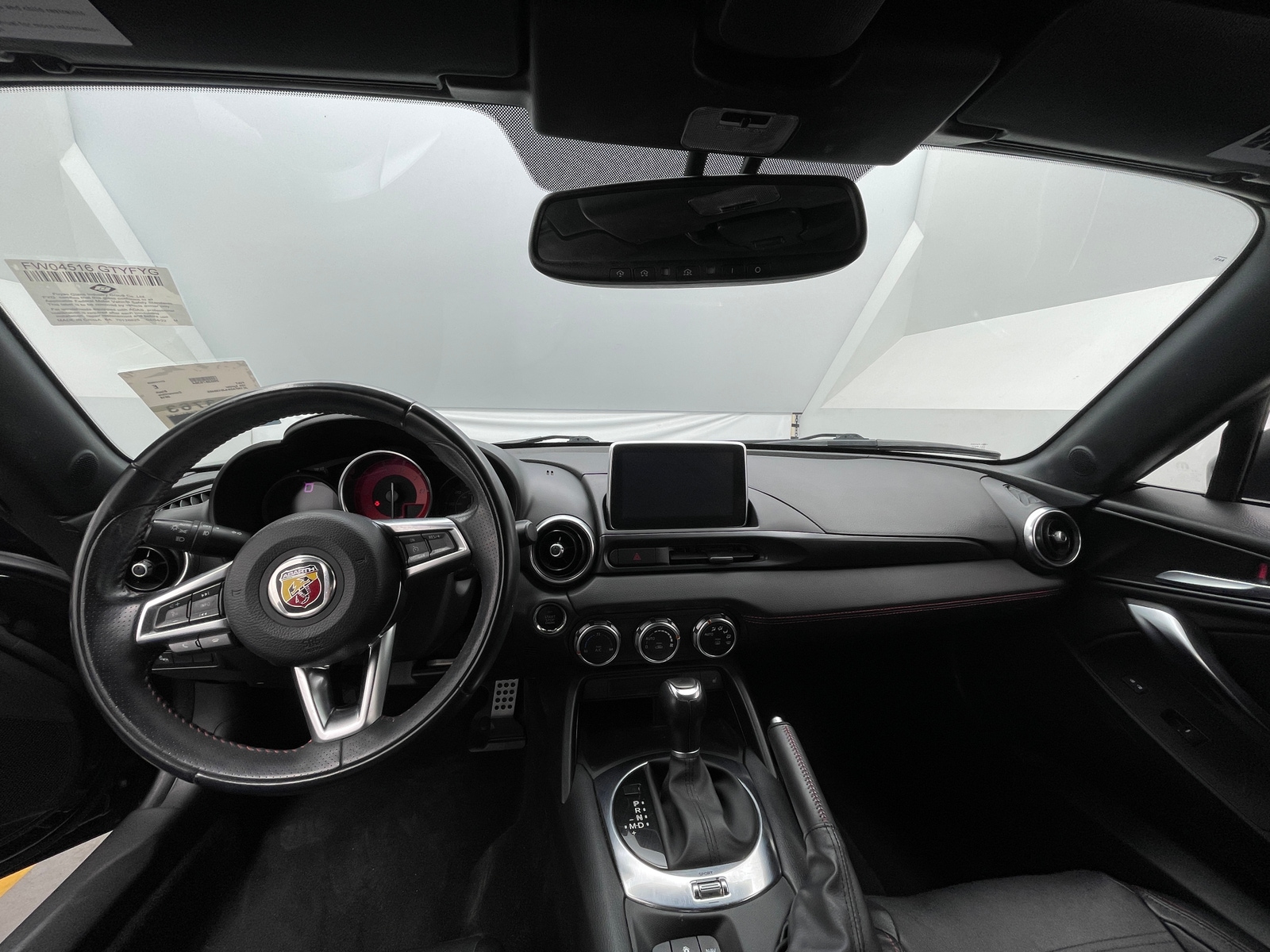 Thumbnail: 2018 Fiat 124 Spider - 2