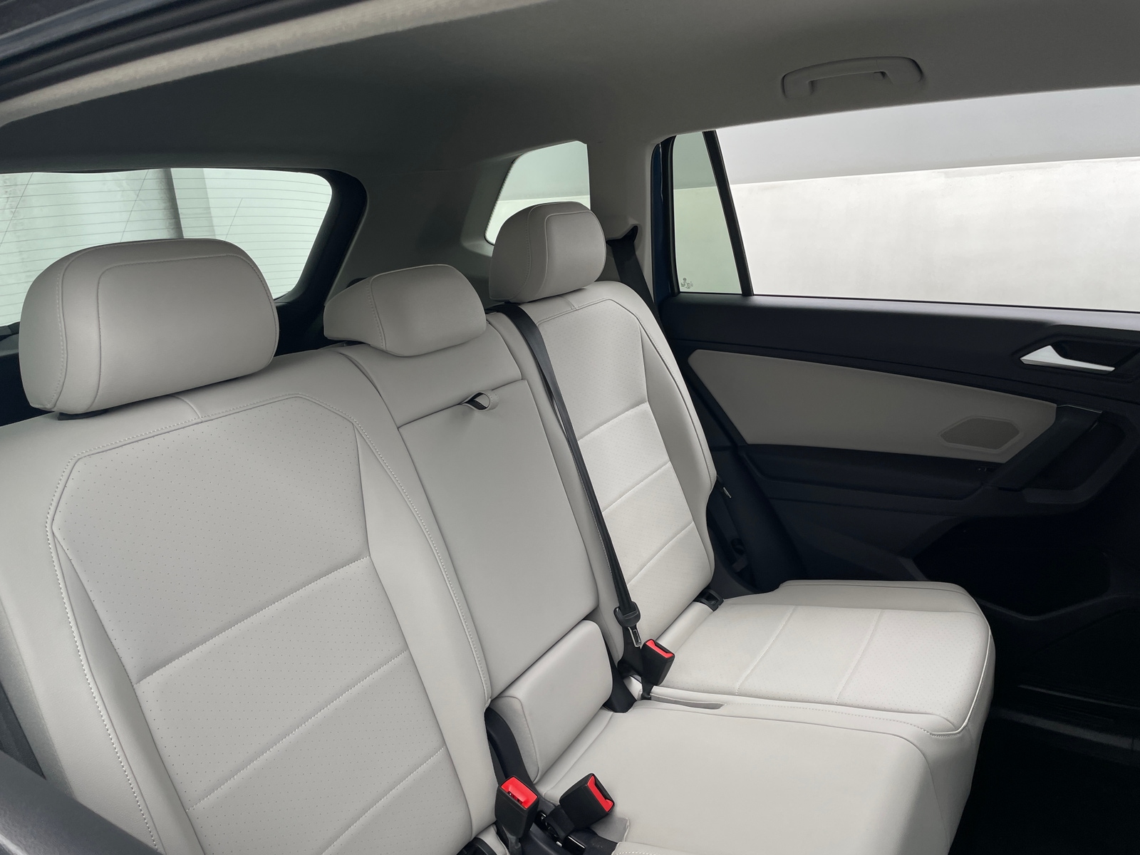 Thumbnail: 2019 Volkswagen Tiguan - 5