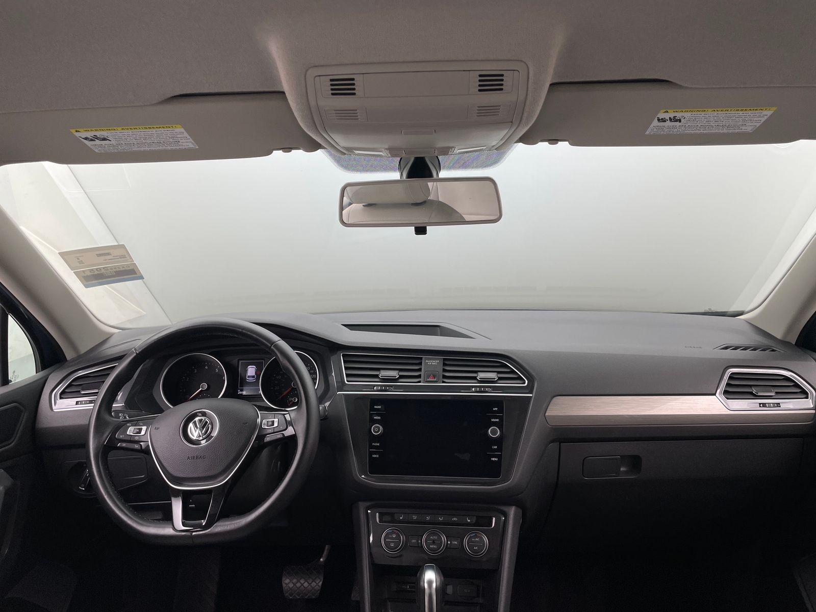 Thumbnail: 2019 Volkswagen Tiguan - 2