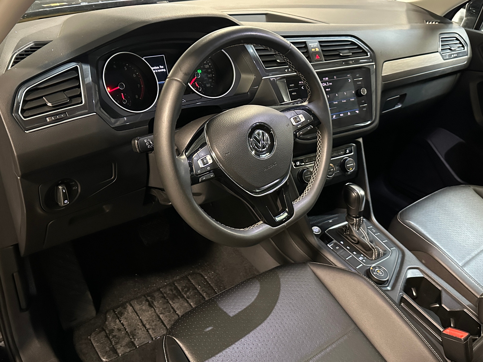 Thumbnail: 2021 Volkswagen Tiguan - 2
