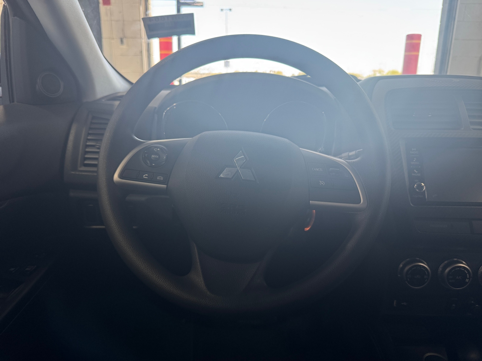Thumbnail: 2021 Mitsubishi Outlander Sport - 5