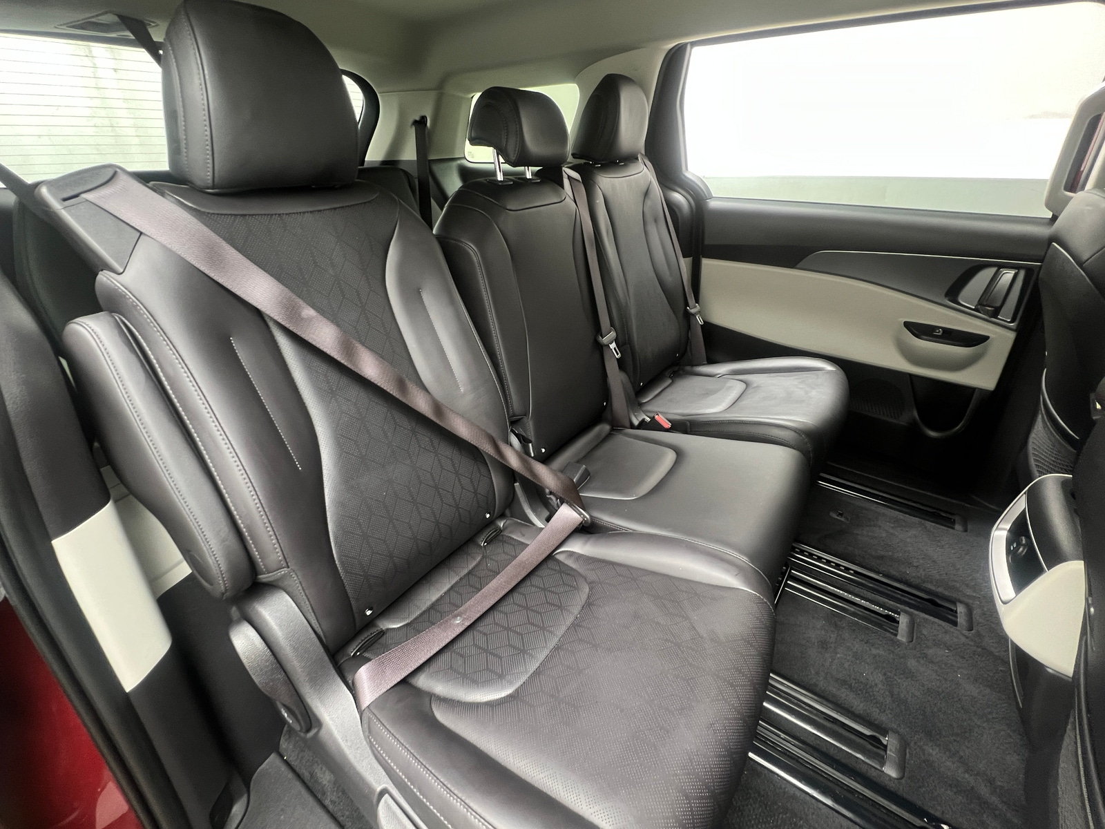 Thumbnail: 2024 Kia Carnival - 5