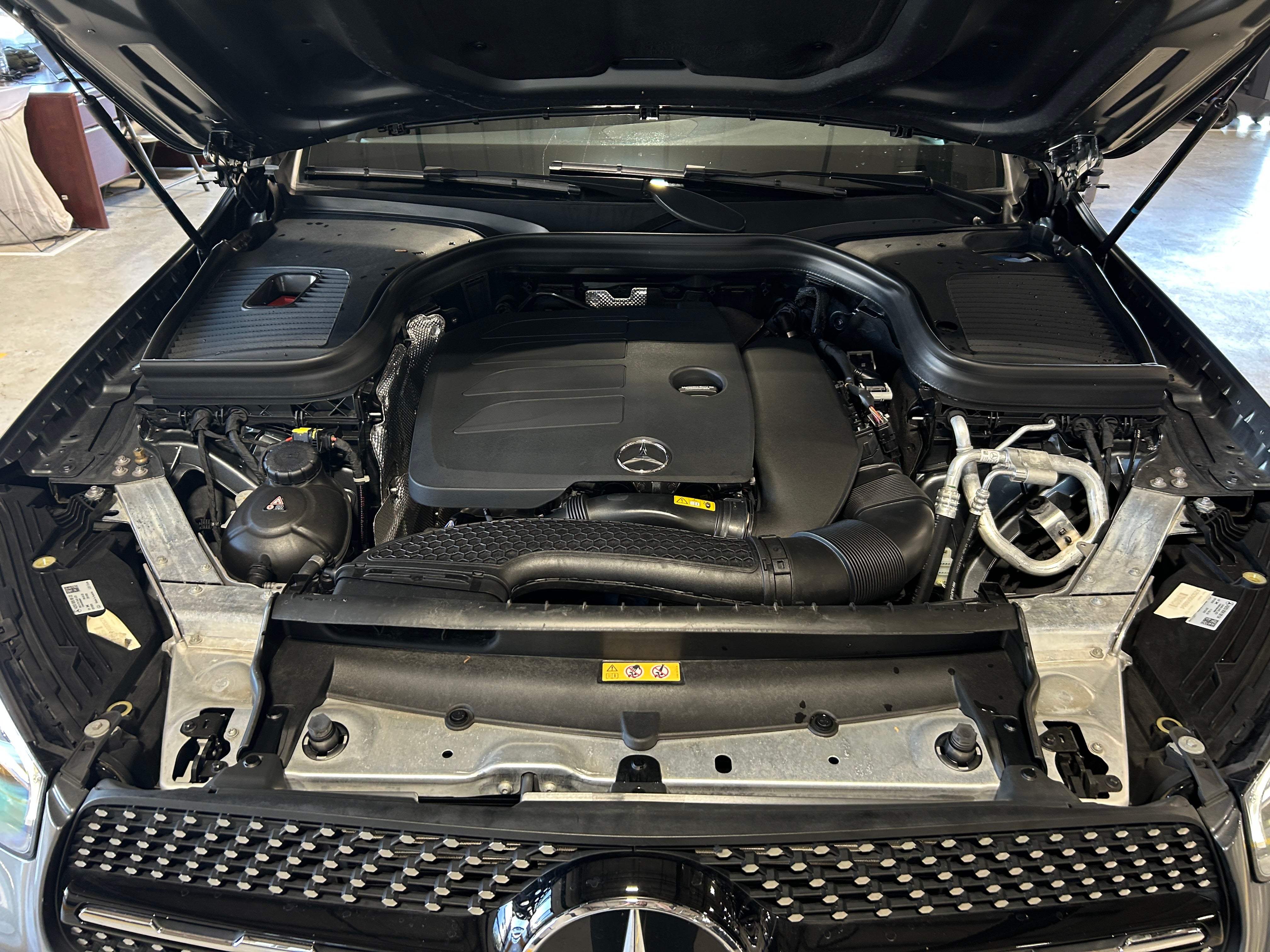 2022 Mercedes-Benz GLC