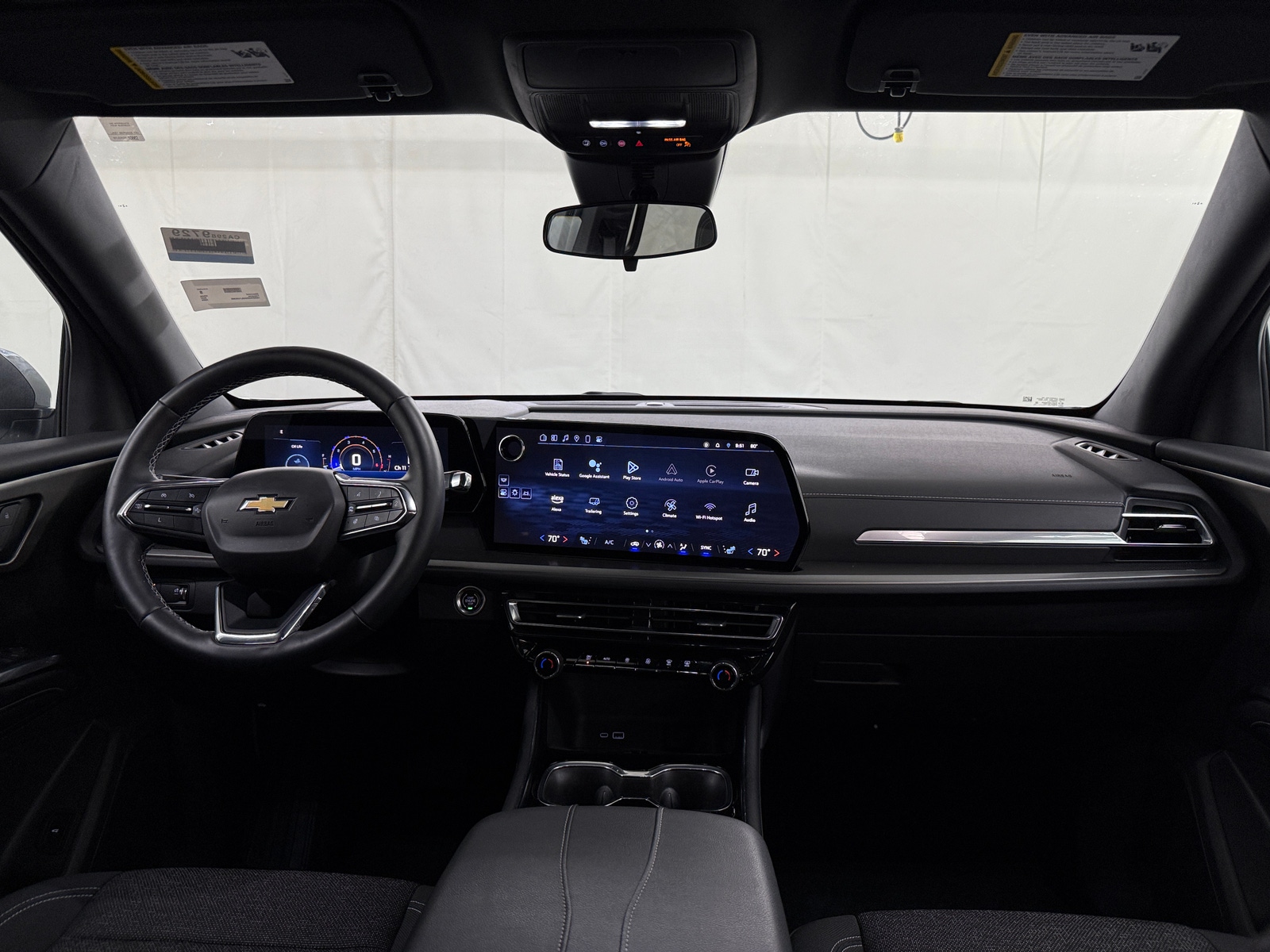 Thumbnail: 2025 Chevrolet Traverse - 3