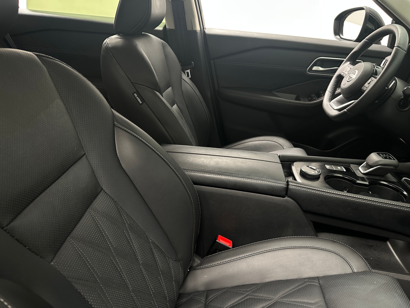 Thumbnail: 2024 Nissan Rogue - 2