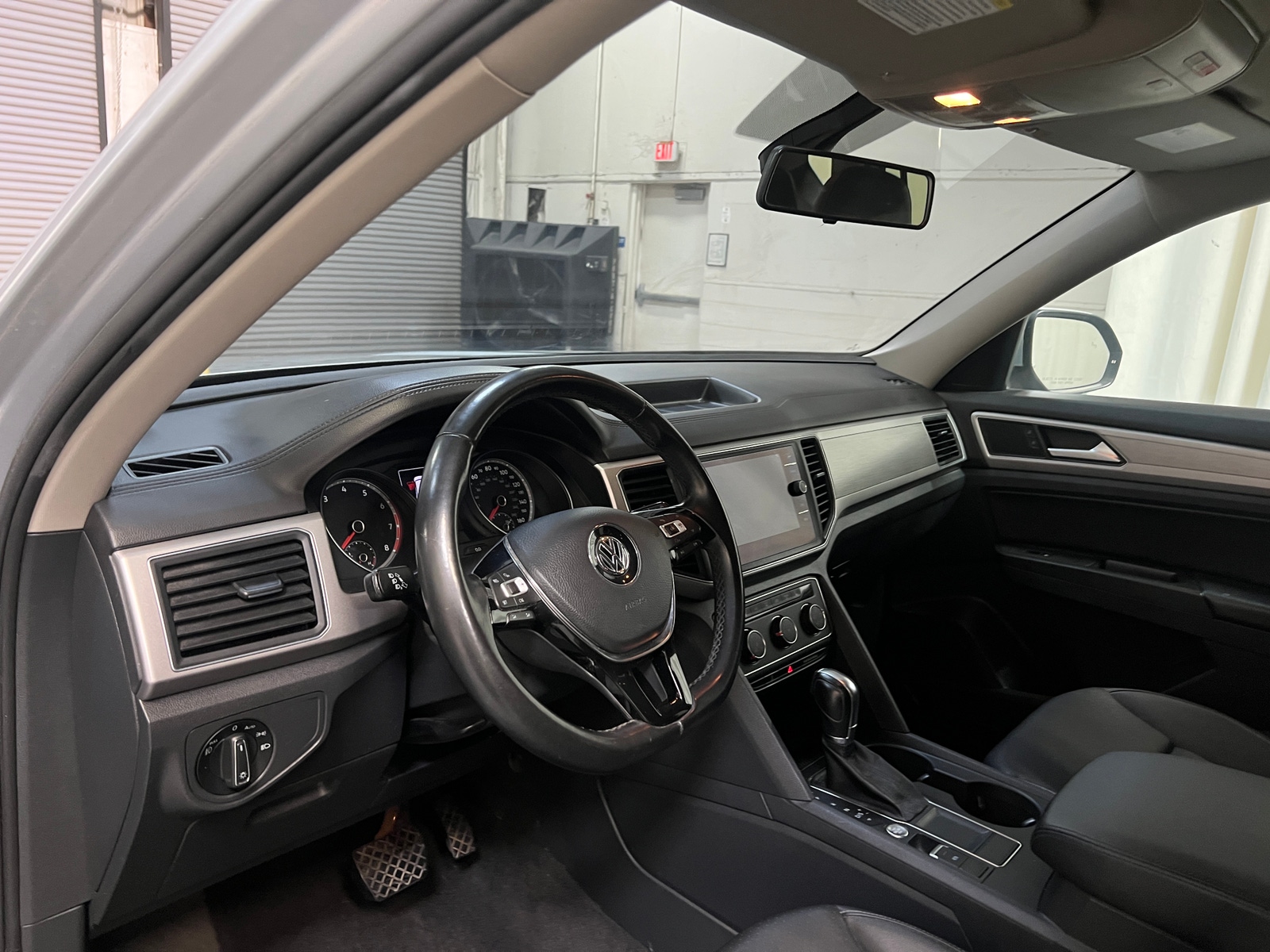 Thumbnail: 2018 Volkswagen Atlas - 2