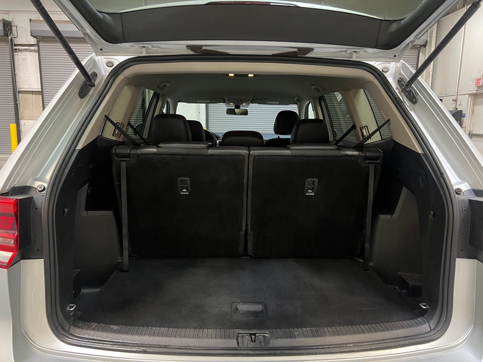 Thumbnail: 2018 Volkswagen Atlas - 6
