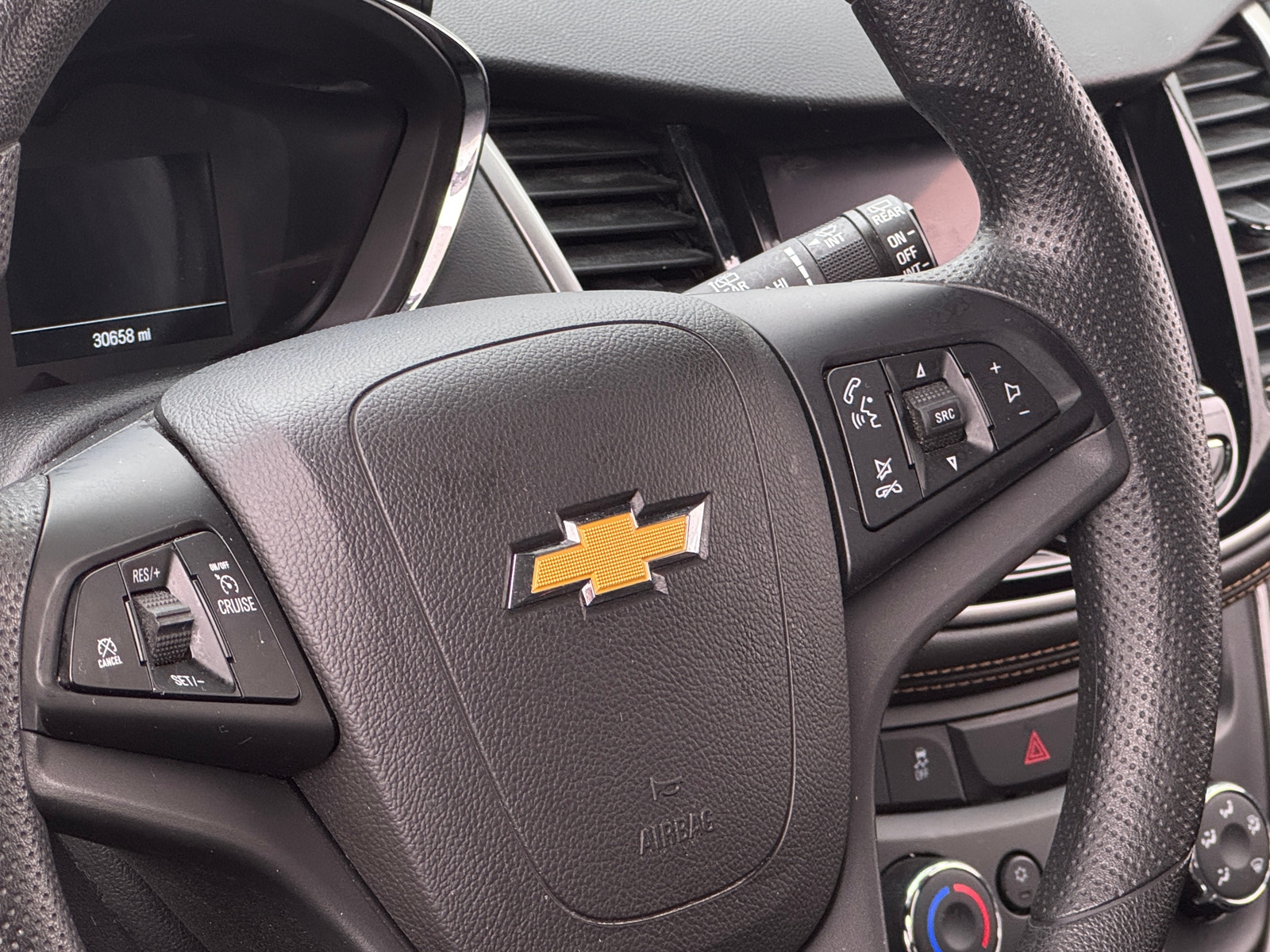 Thumbnail: 2021 Chevrolet Trax - 5