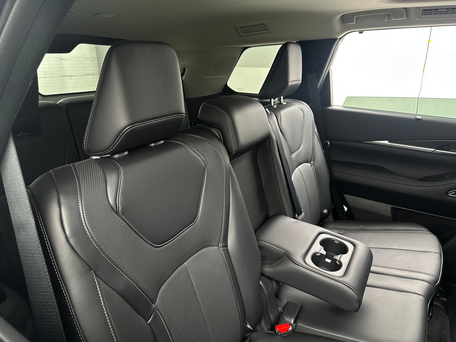 Thumbnail: 2025 INFINITI QX60 - 5