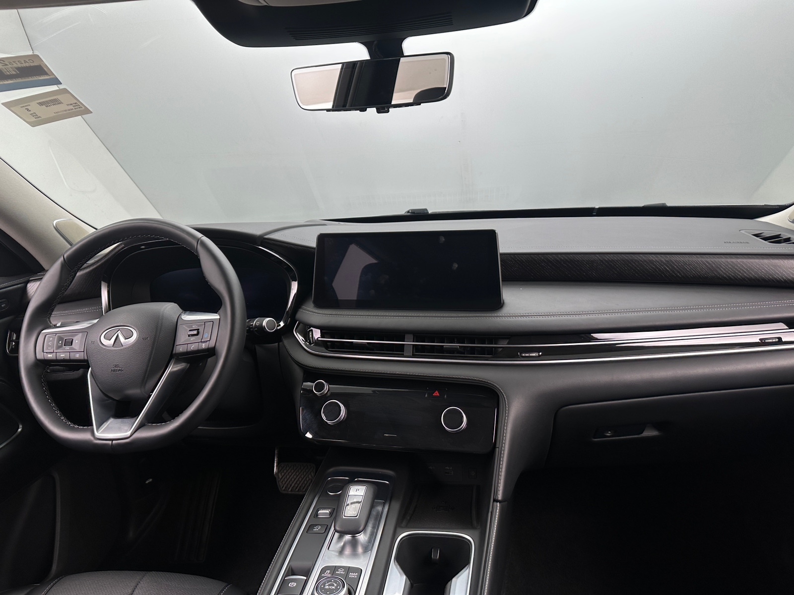 Thumbnail: 2025 INFINITI QX60 - 2
