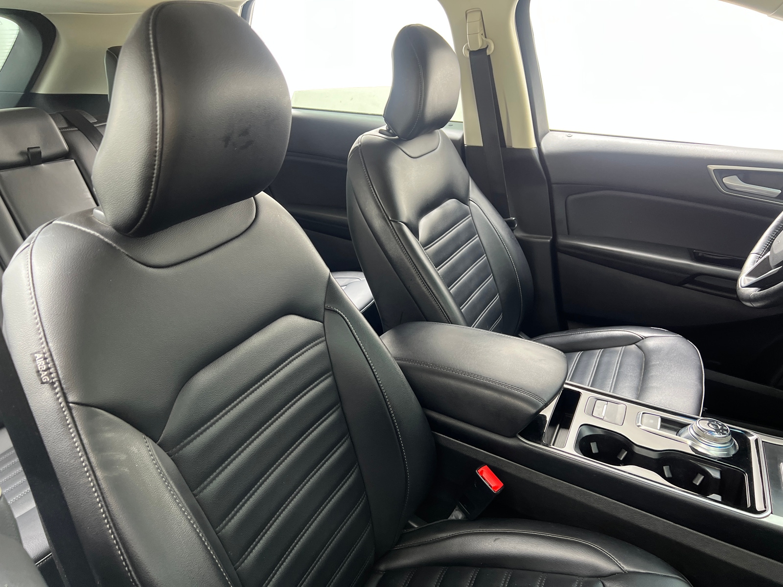 Thumbnail: 2019 Ford Edge - 2