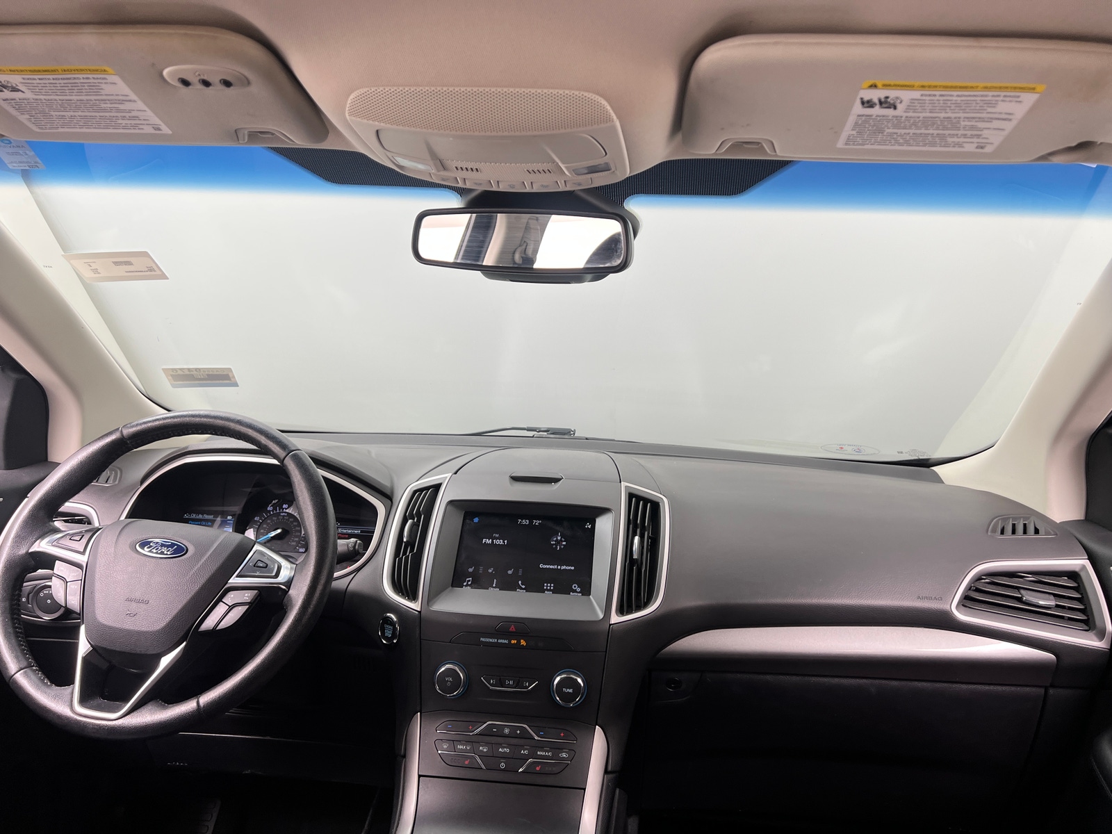 Thumbnail: 2019 Ford Edge - 3