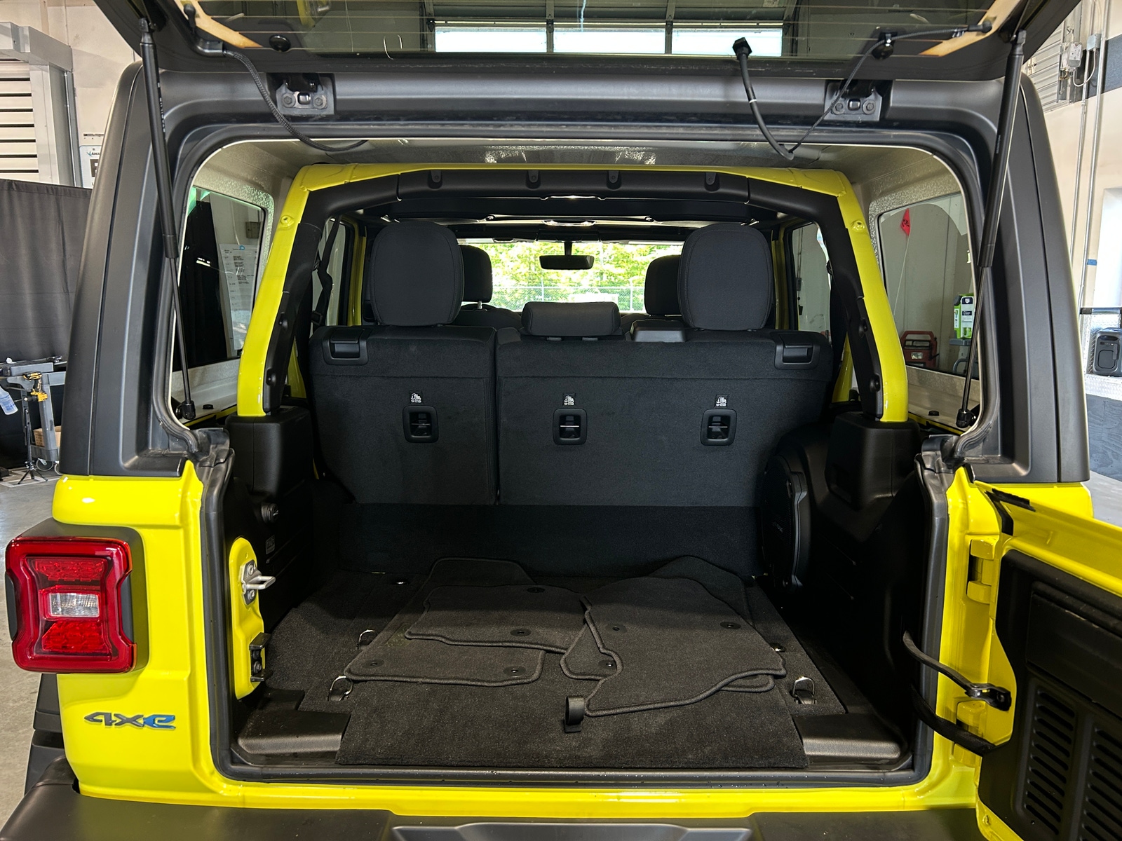 Thumbnail: 2023 Jeep Wrangler - 7