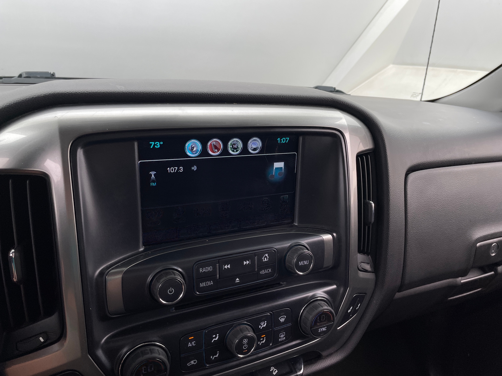 Thumbnail: 2017 Chevrolet Silverado 1500 - 4