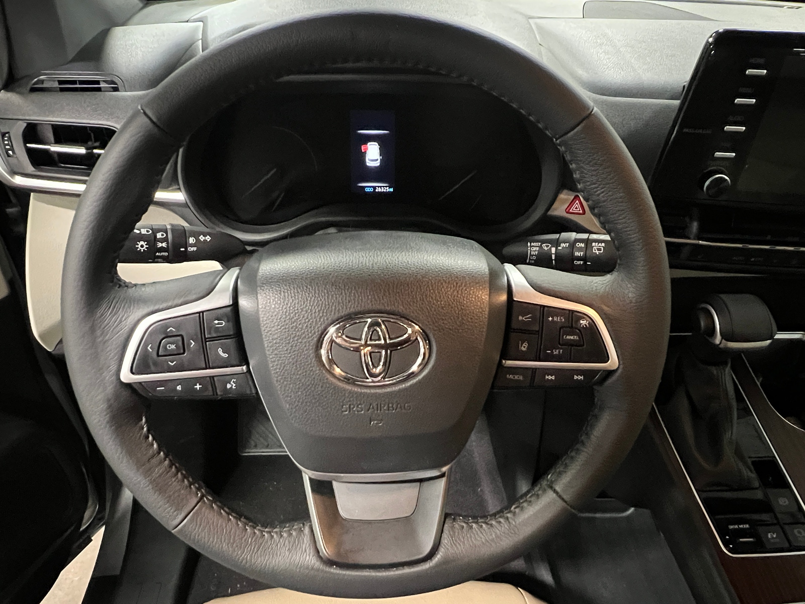 Thumbnail: 2022 Toyota Sienna - 5