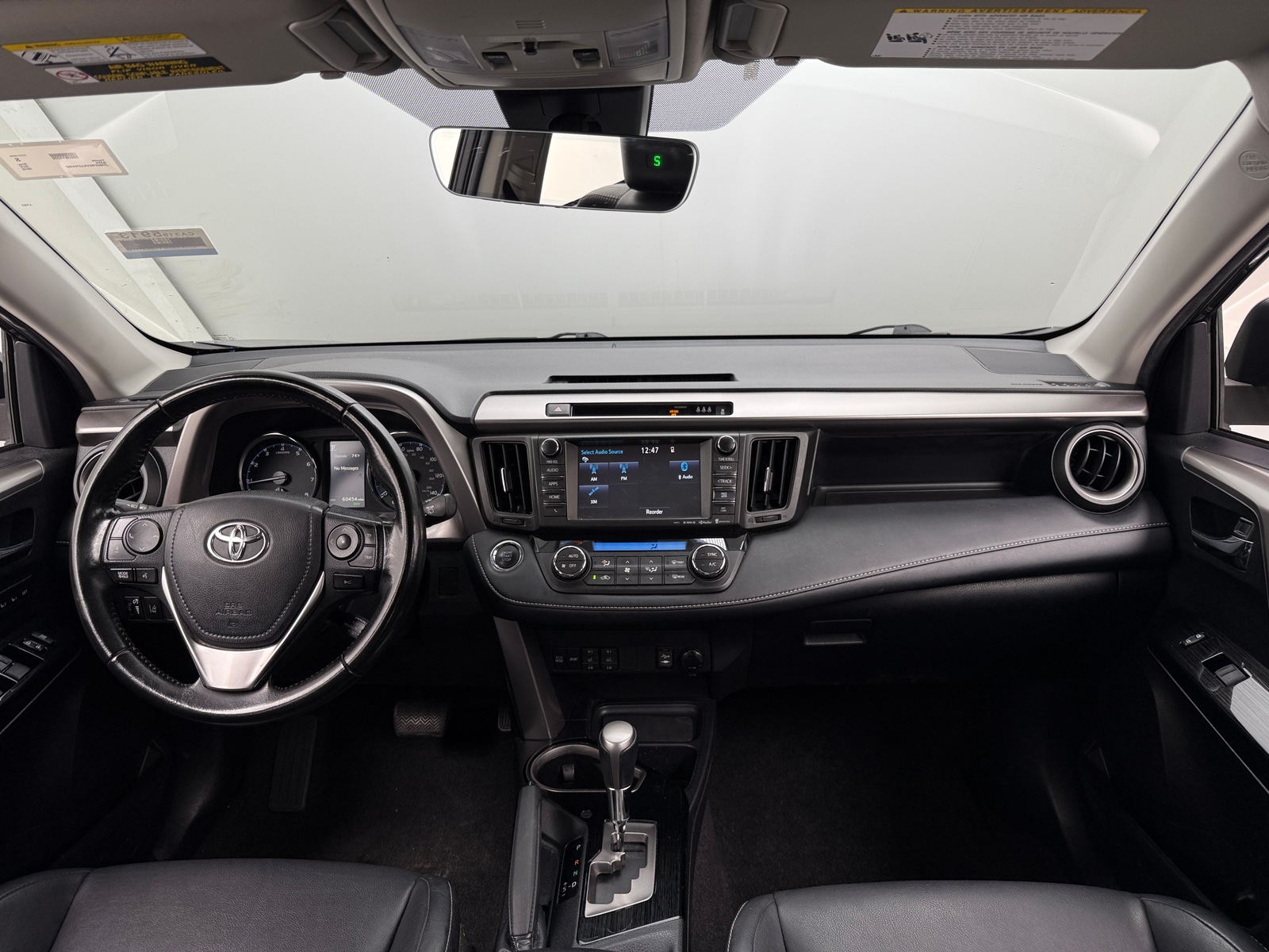 Thumbnail: 2018 Toyota RAV4 - 2