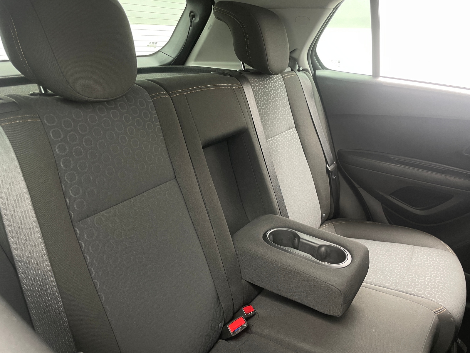 Thumbnail: 2021 Chevrolet Trax - 6