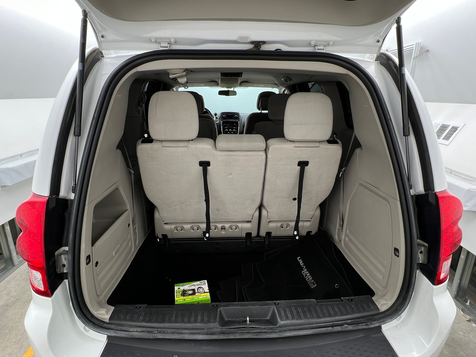 Thumbnail: 2014 Dodge Grand Caravan - 7