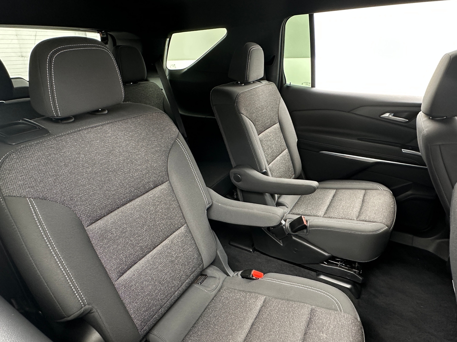 Thumbnail: 2024 Chevrolet Traverse - 6