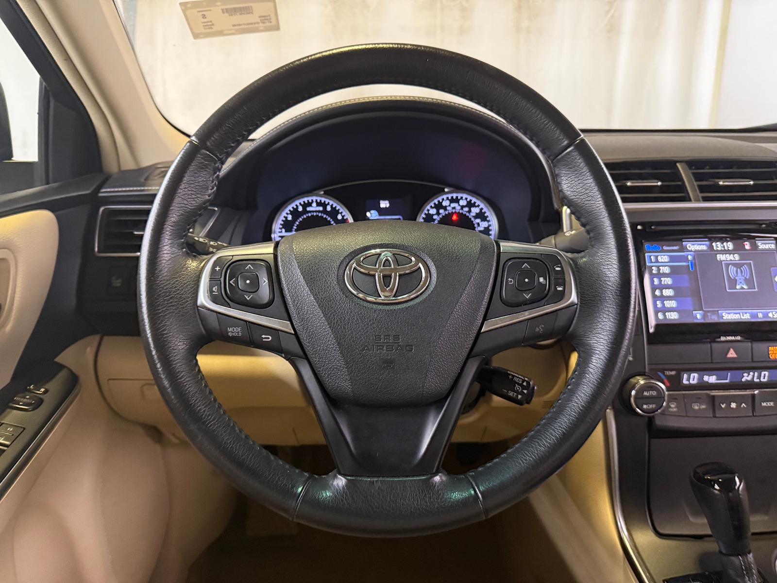 Thumbnail: 2017 Toyota Camry - 4