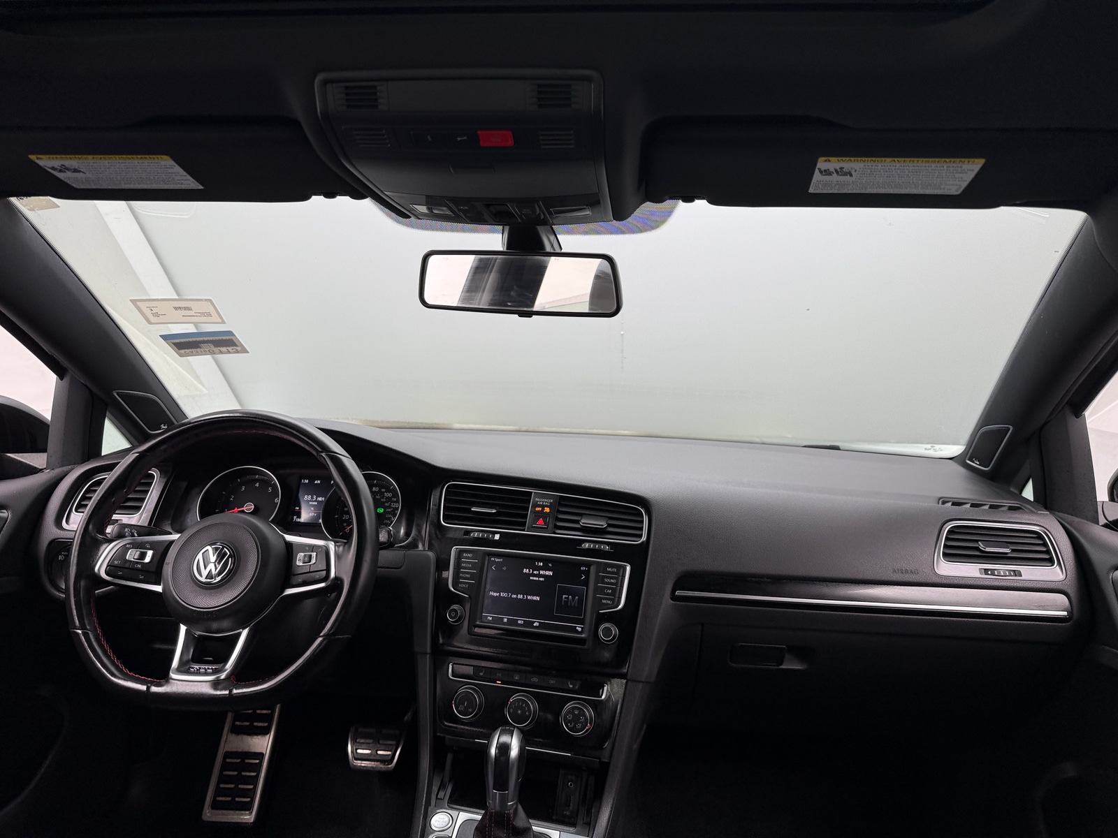 Thumbnail: 2017 Volkswagen Golf - 3