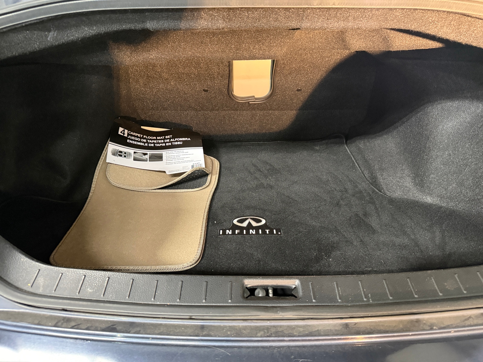 Thumbnail: 2013 INFINITI G37 - 6
