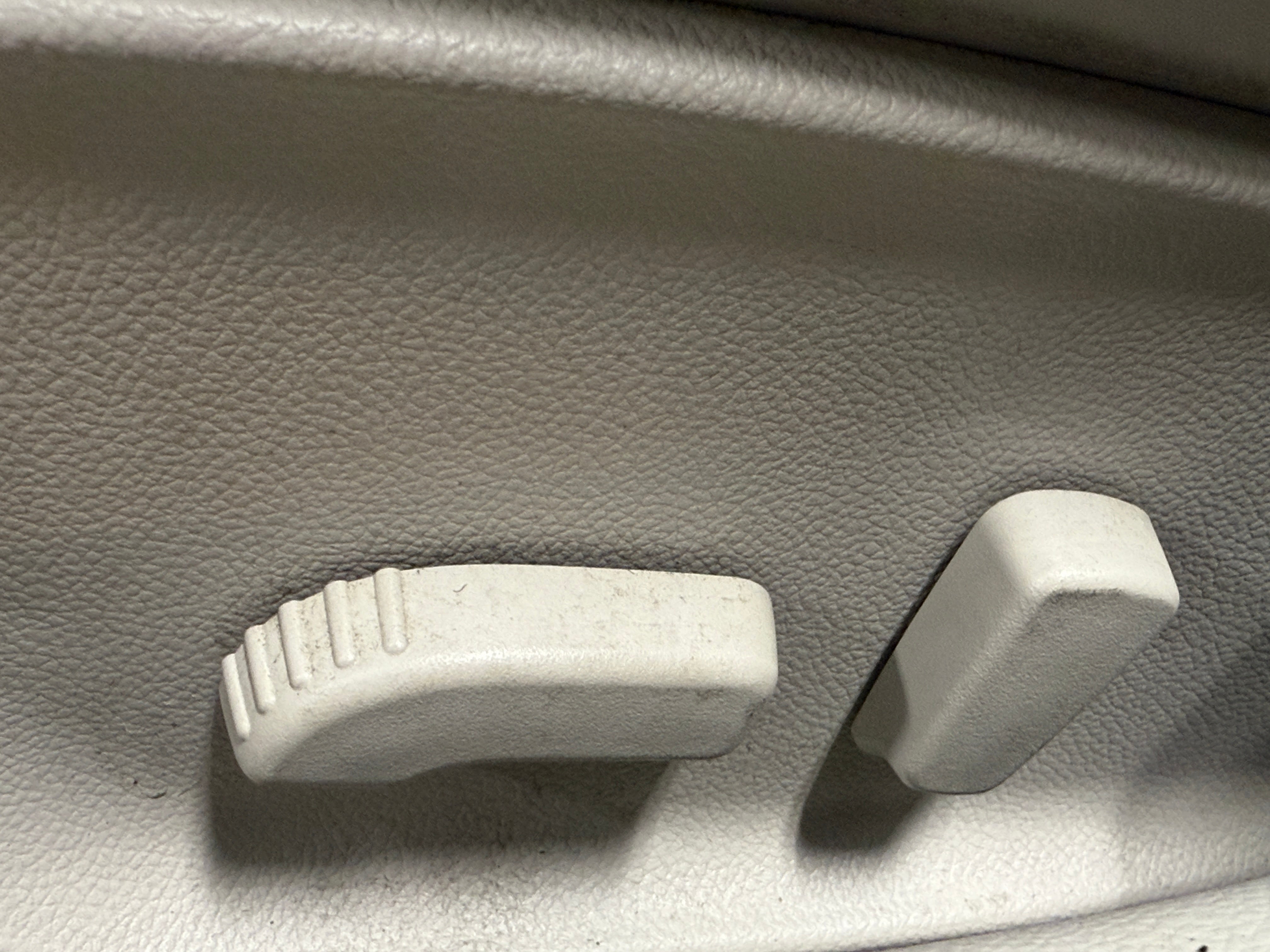 Used 2013 INFINITI G Sedan 37 Journey with VIN JN1CV6AP1DM714069 for sale in Oak Creek, WI