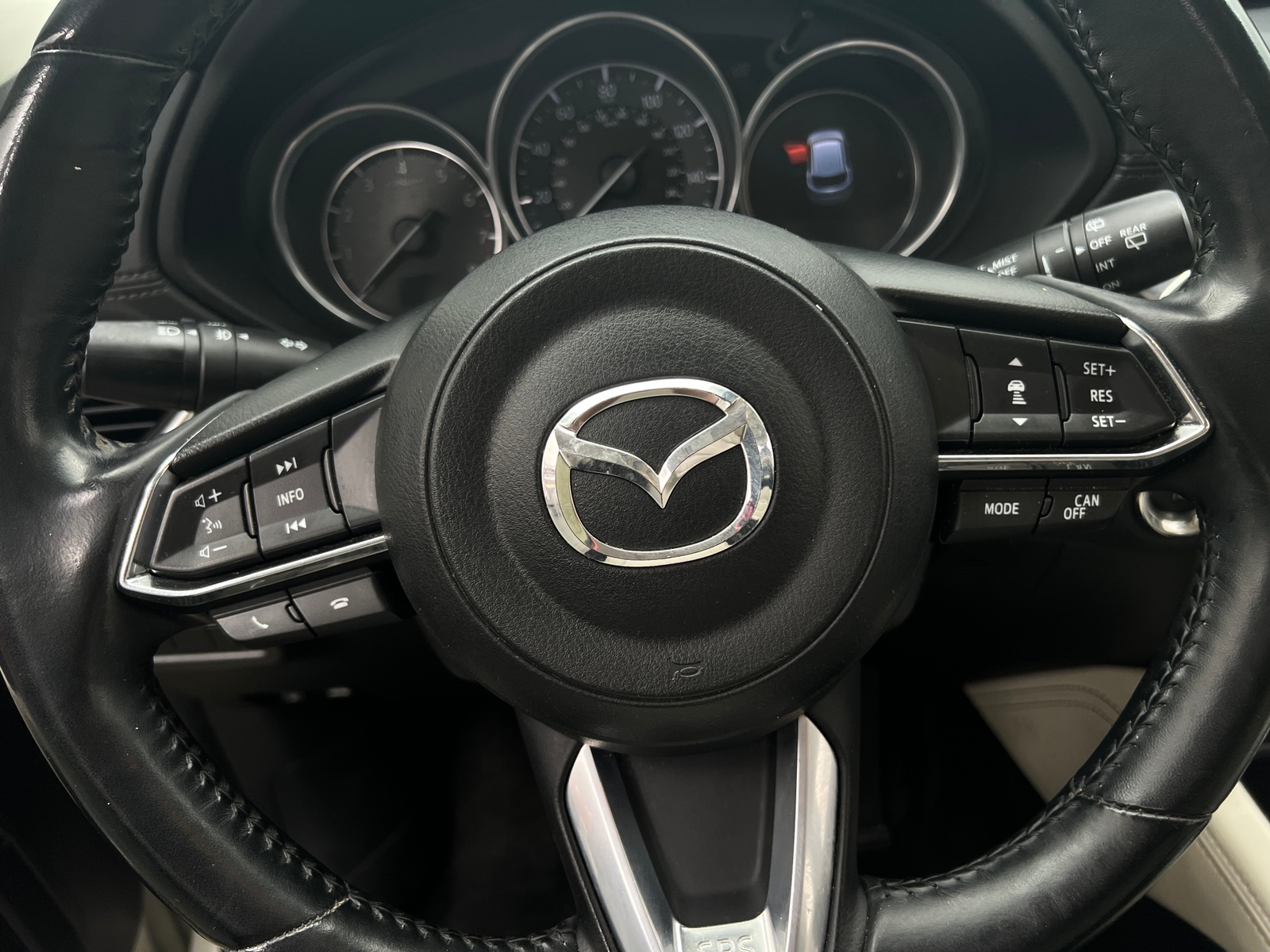 Thumbnail: 2017 Mazda CX-5 - 4