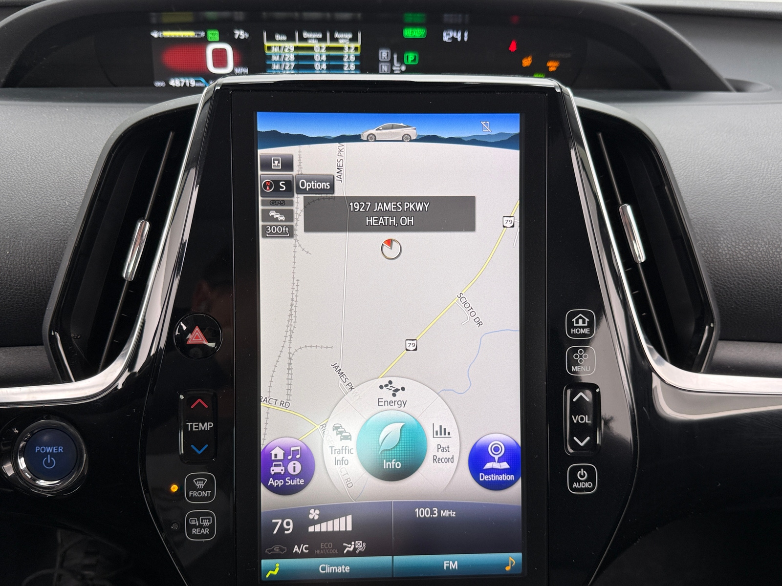 Thumbnail: 2018 Toyota Prius - 3