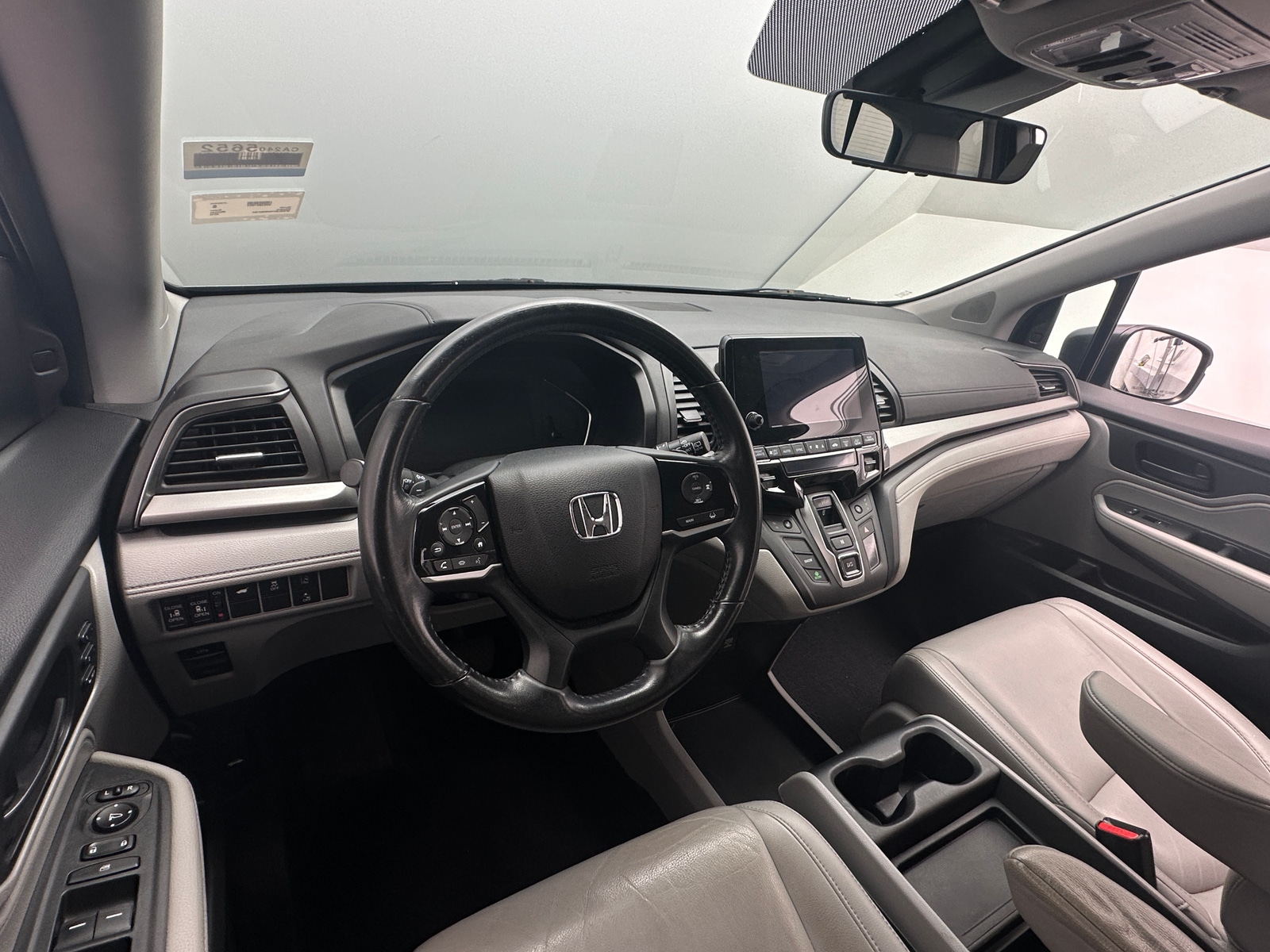 Thumbnail: 2018 Honda Odyssey - 2