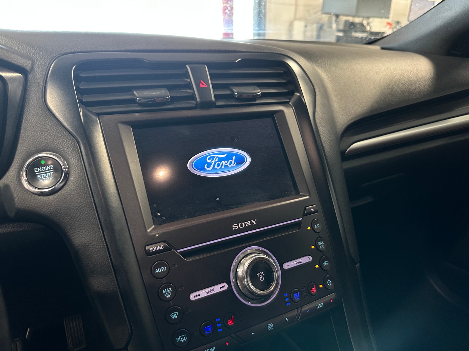 Thumbnail: 2020 Ford Fusion - 3