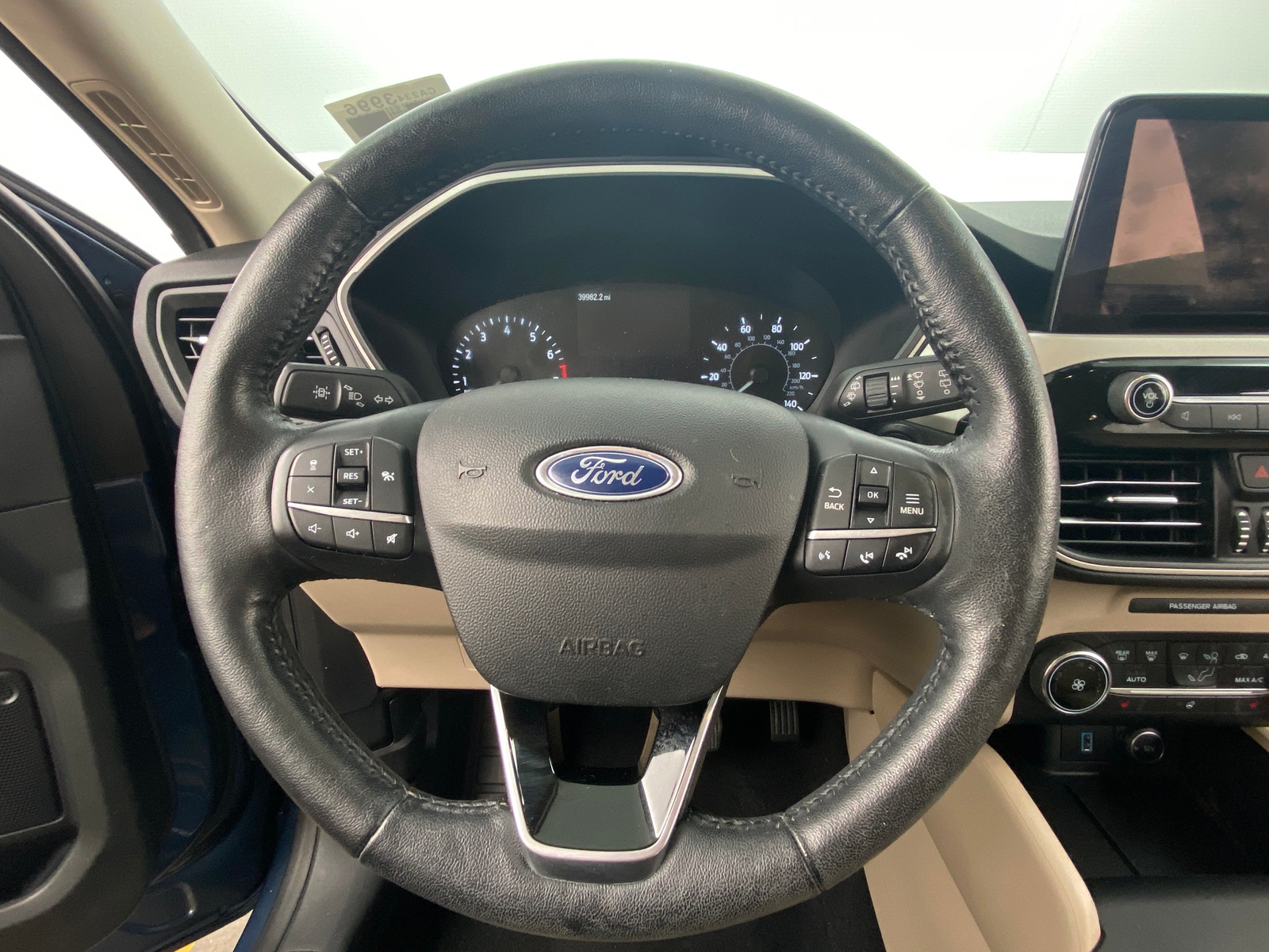 Thumbnail: 2020 Ford Escape - 5