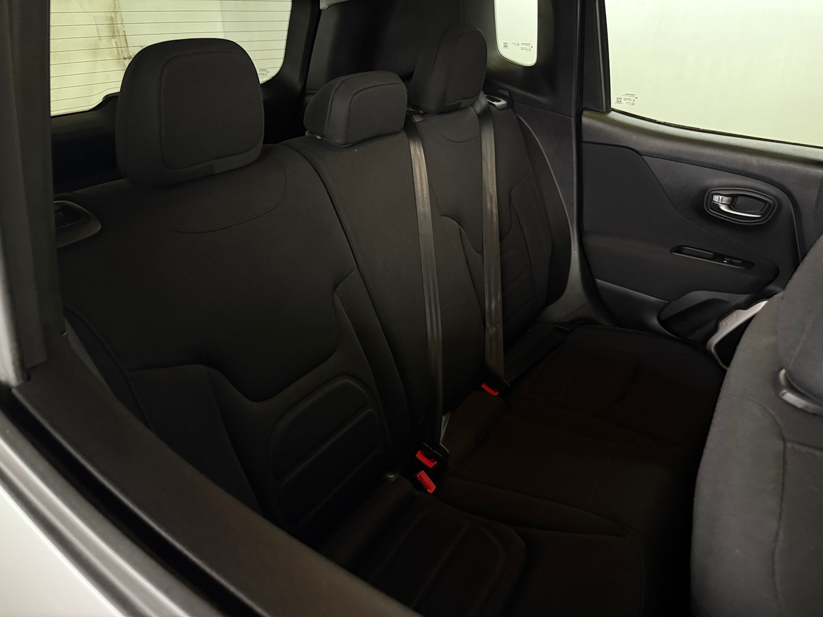 Thumbnail: 2018 Jeep Renegade - 6