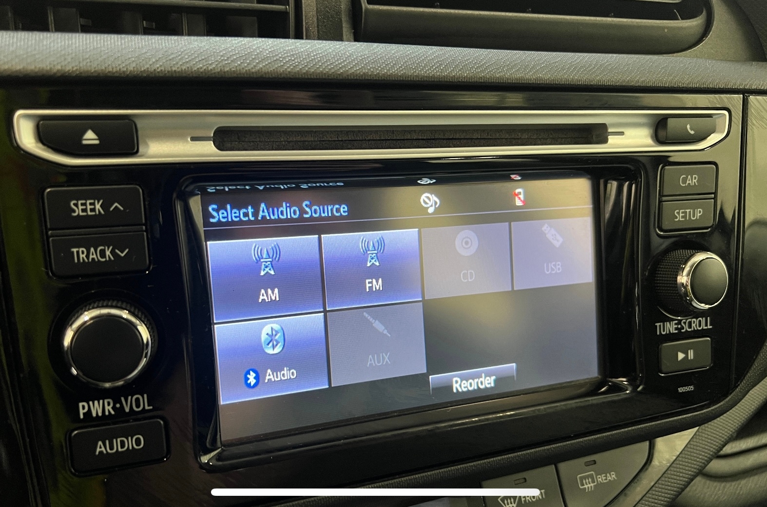 Thumbnail: 2015 Toyota Prius c - 4