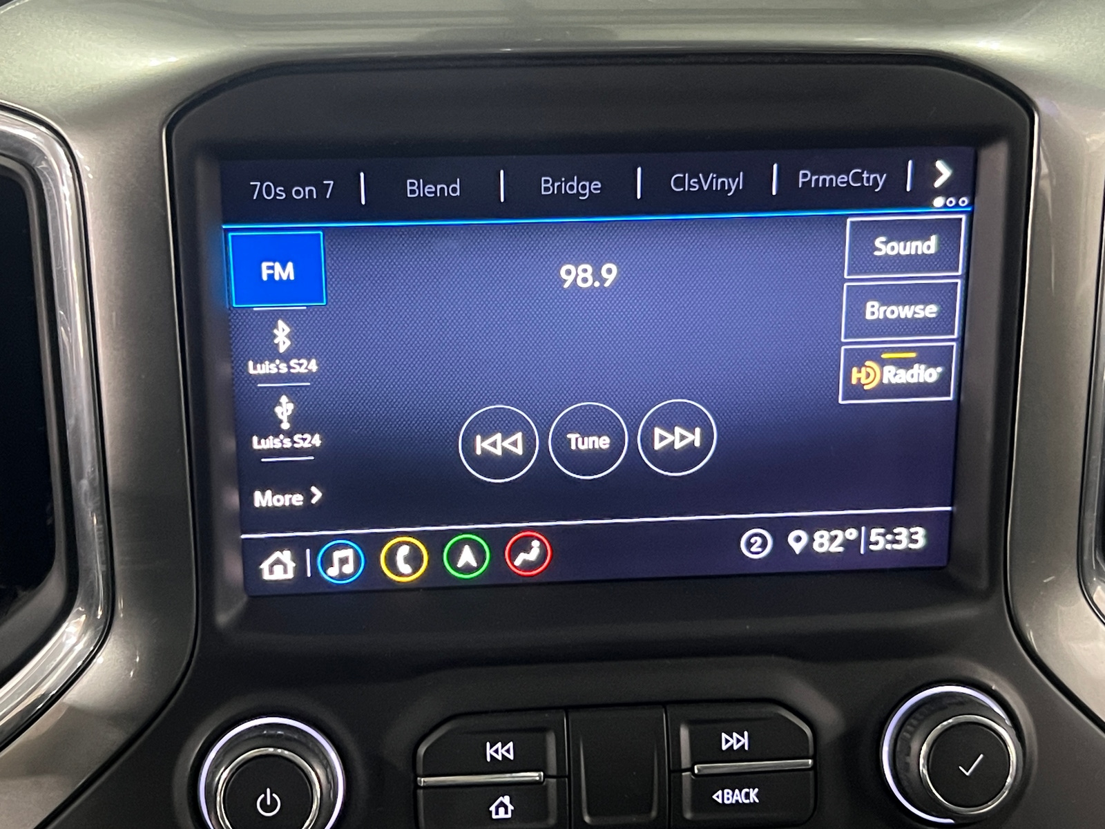 Thumbnail: 2020 Chevrolet Silverado 2500 - 3