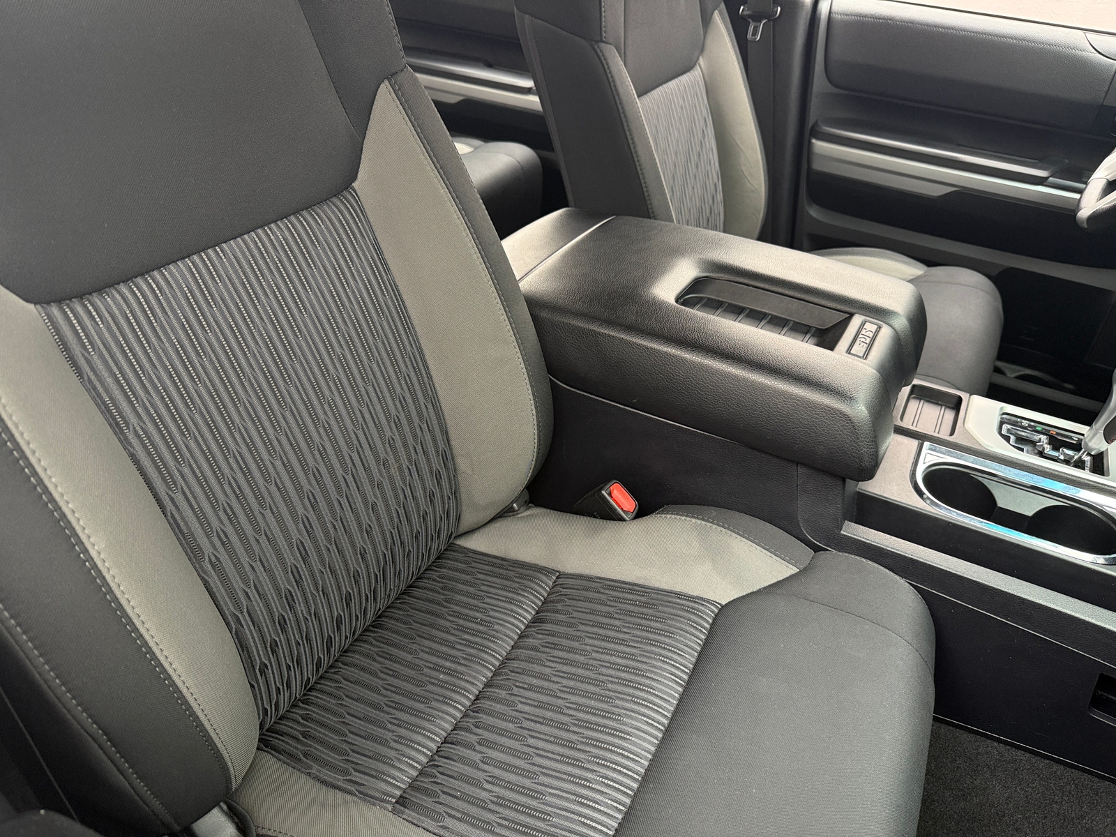 Thumbnail: 2017 Toyota Tundra - 2