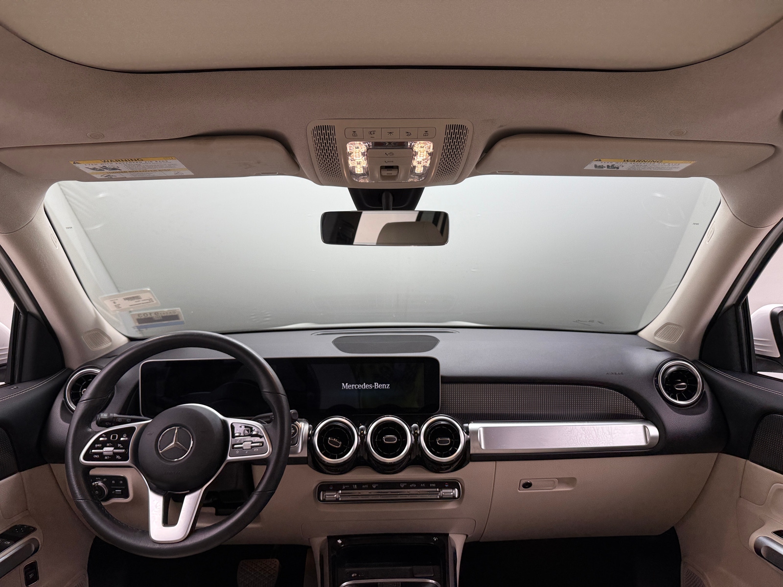 Thumbnail: 2021 Mercedes-Benz GLB - 2