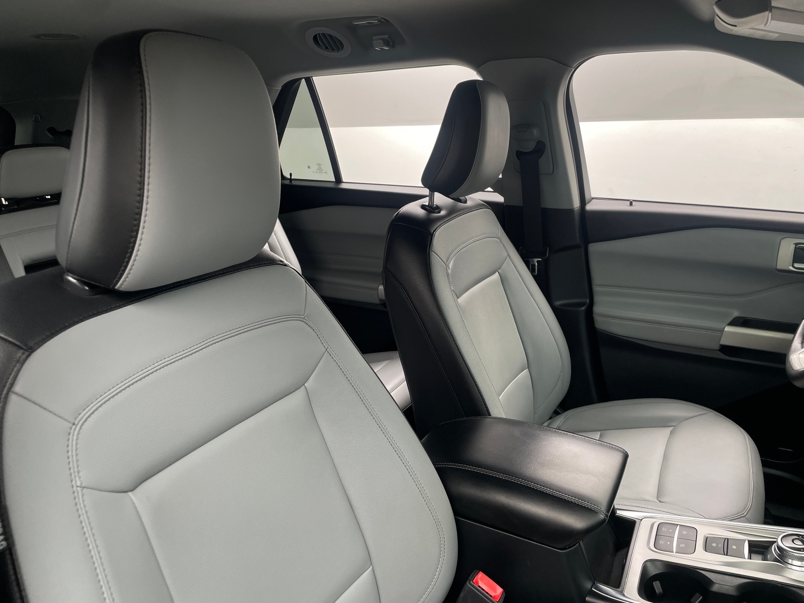 Thumbnail: 2021 Ford Explorer - 2