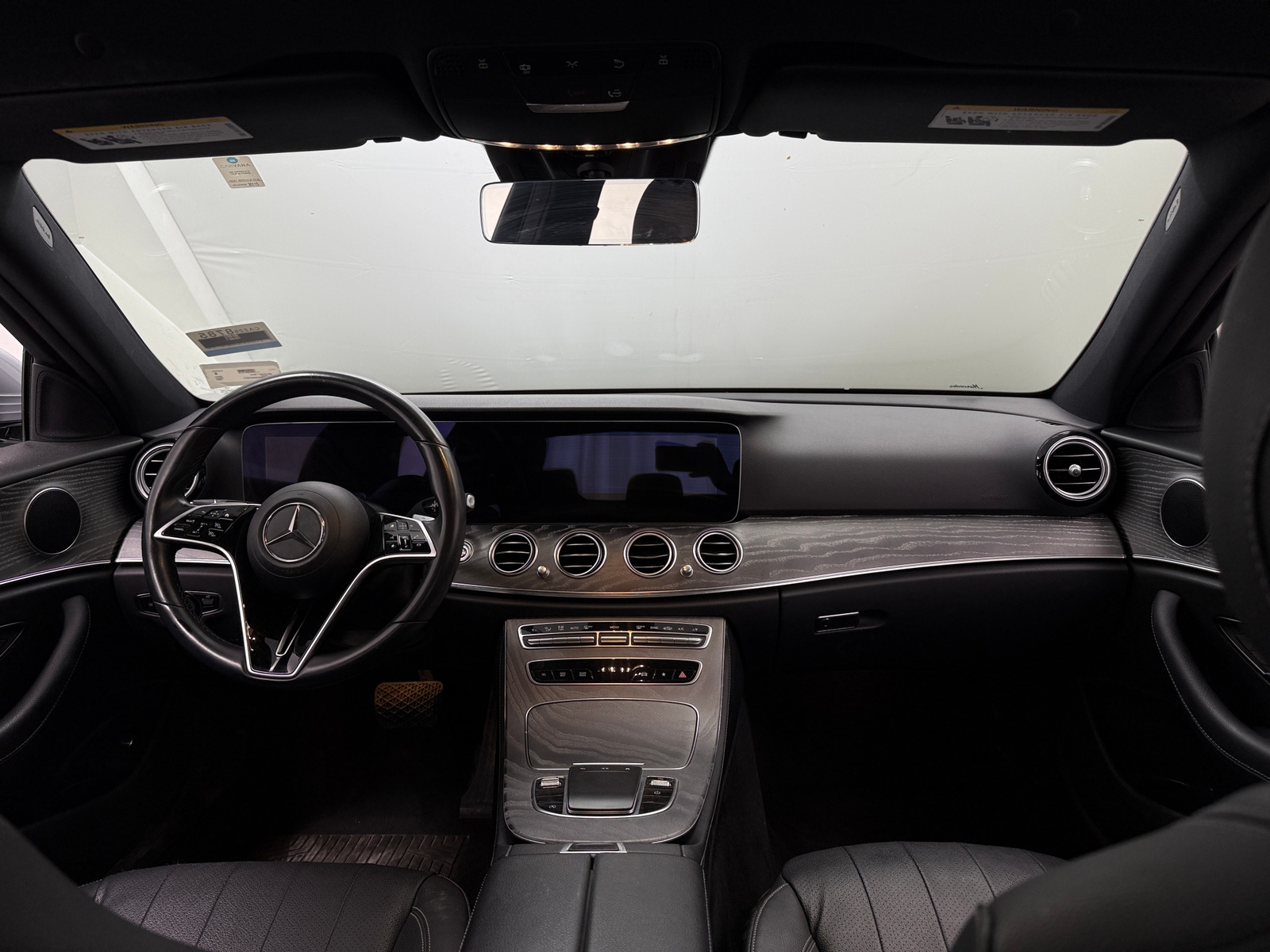 Thumbnail: 2021 Mercedes-Benz E-Class - 2